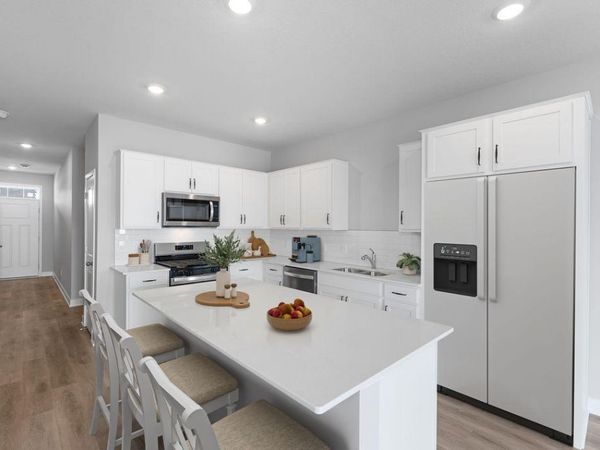 925 Greenlawn Avenue W, Delano, MN 55328