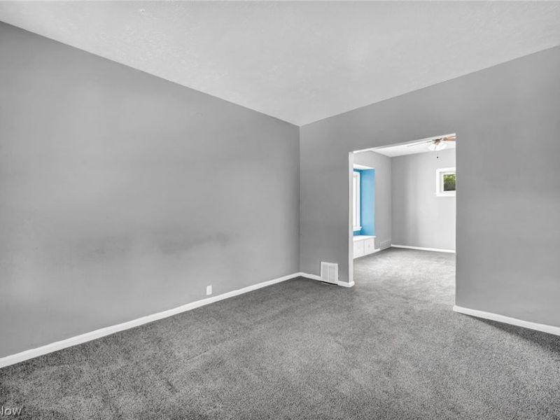 8113 Maryland Avenue, Cleveland, OH 44105 Photo 30