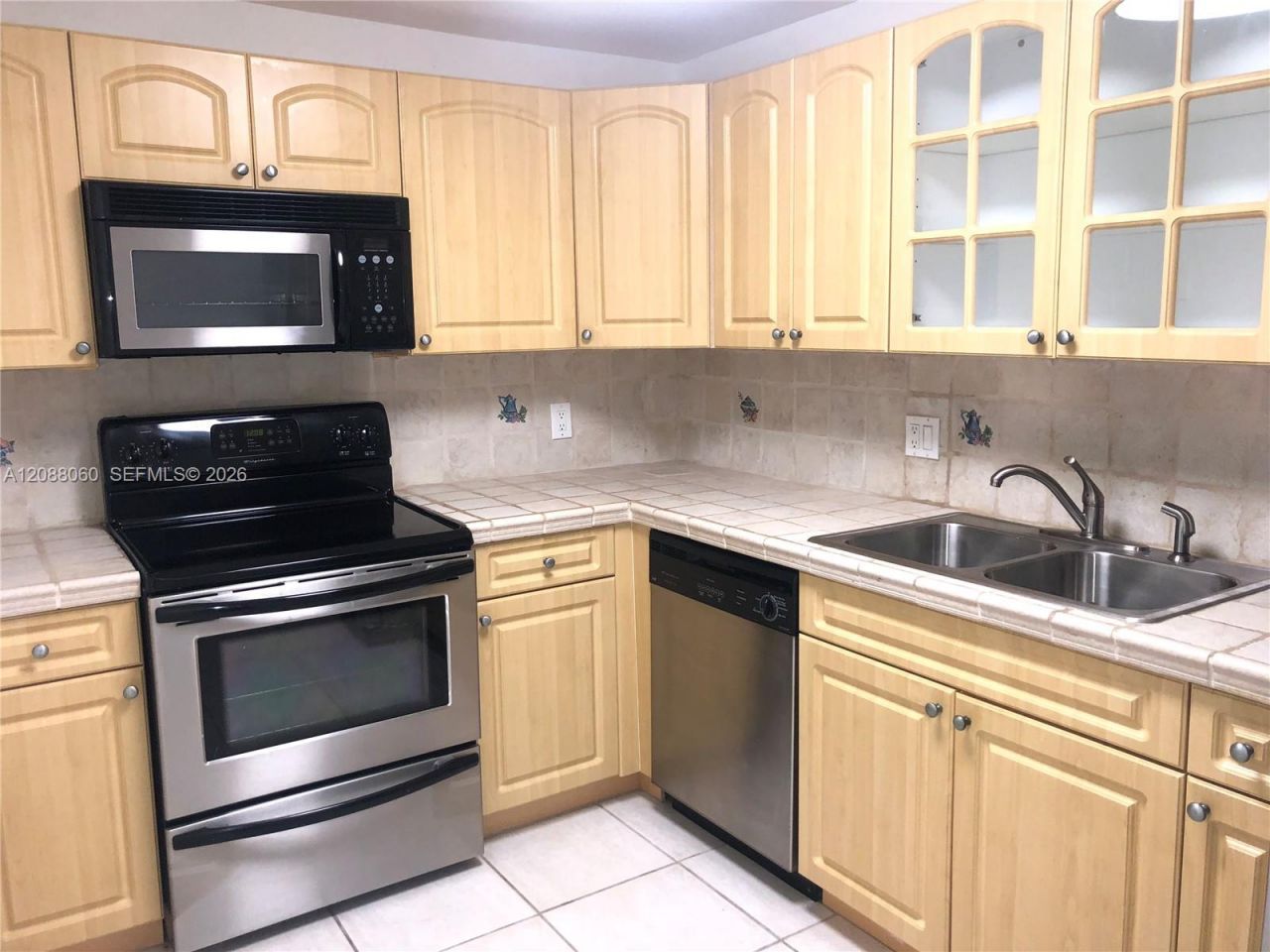 150 SE 25th Rd, Unit 7E, Miami, FL 33129 Photo