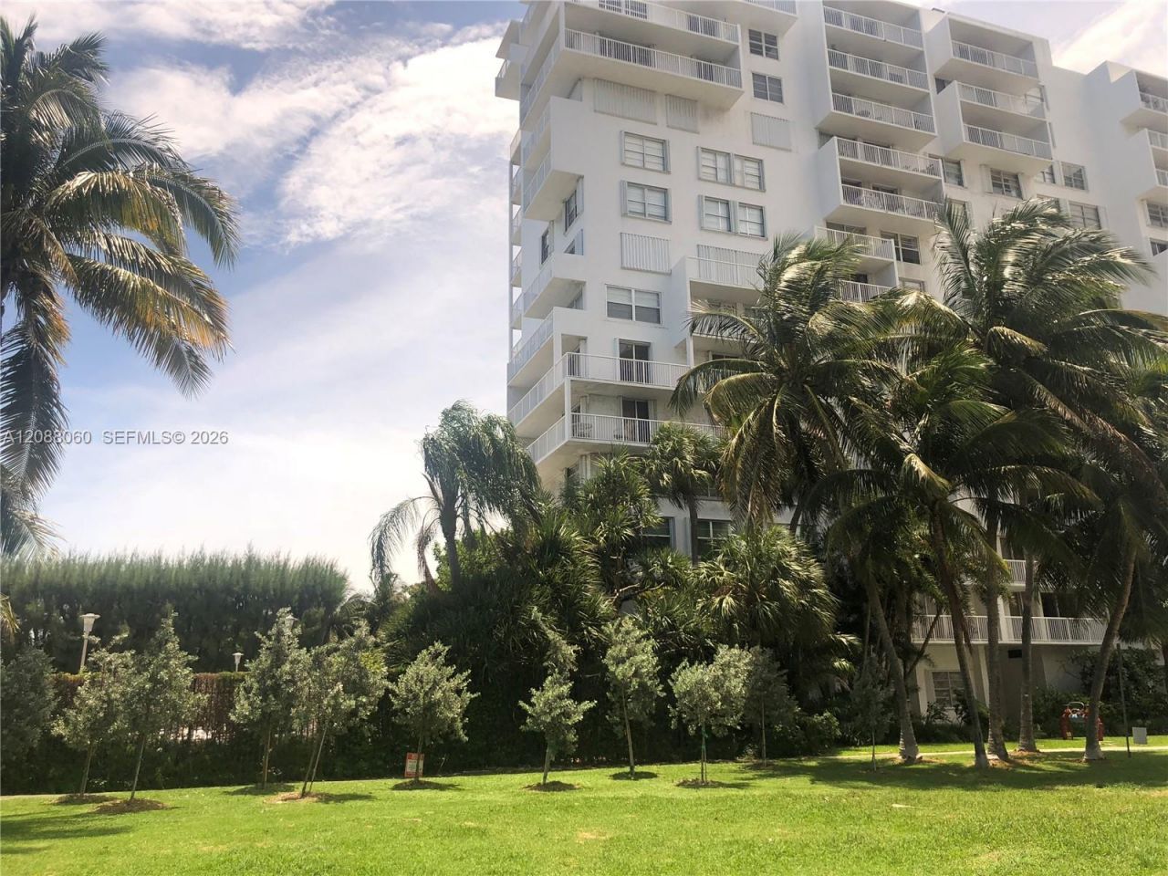 150 SE 25th Rd, Unit 7E, Miami, FL 33129 Photo