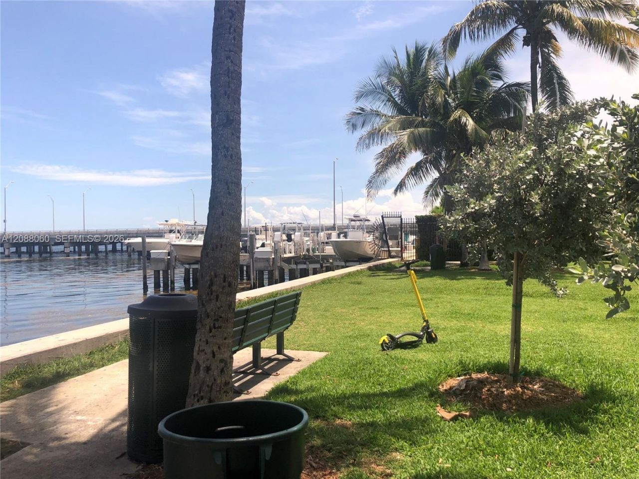 150 SE 25th Rd, Unit 7E, Miami, FL 33129 Photo