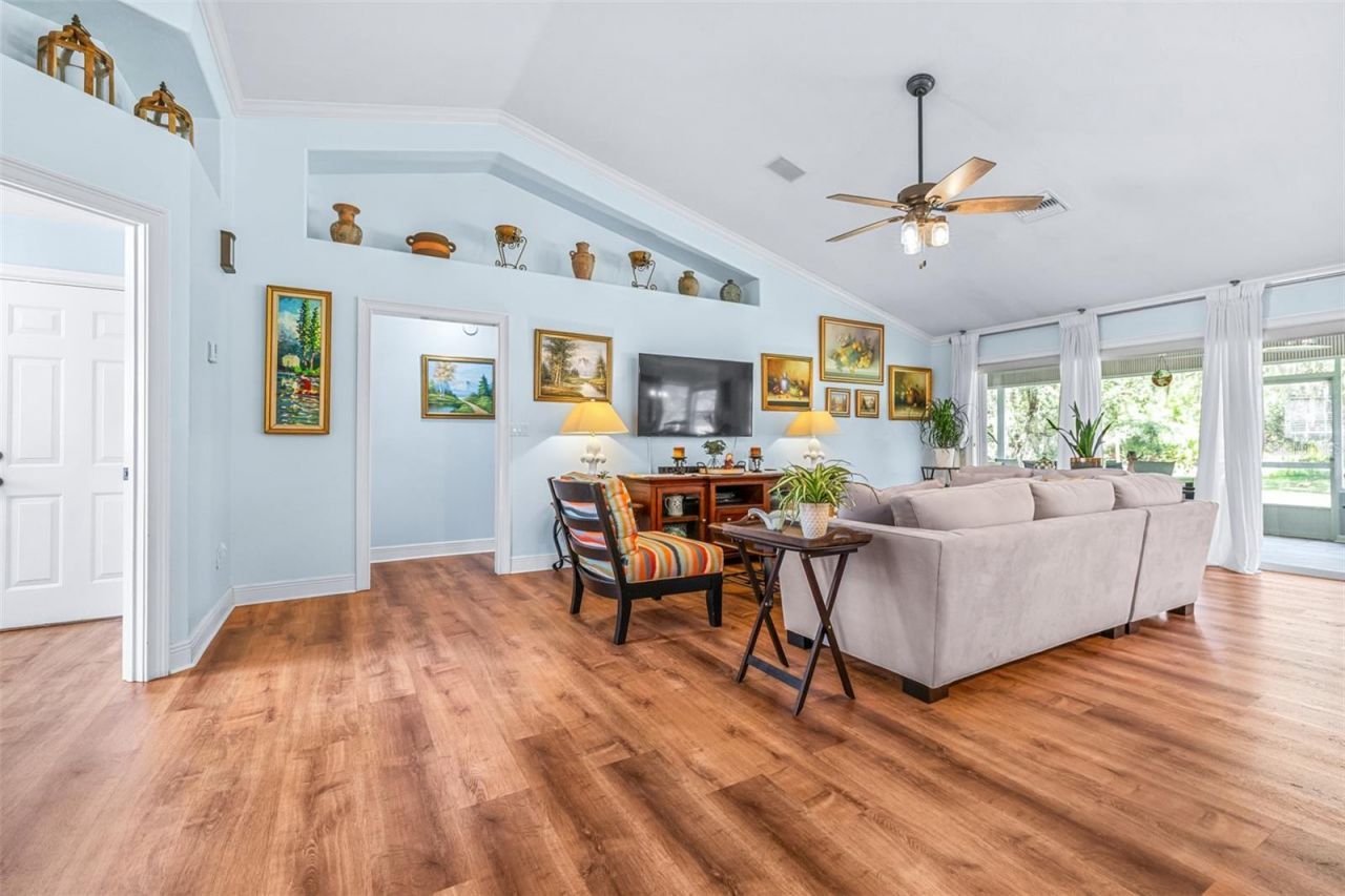 5087 Strafford Oaks Drive, Sebring, FL 33875 Photo