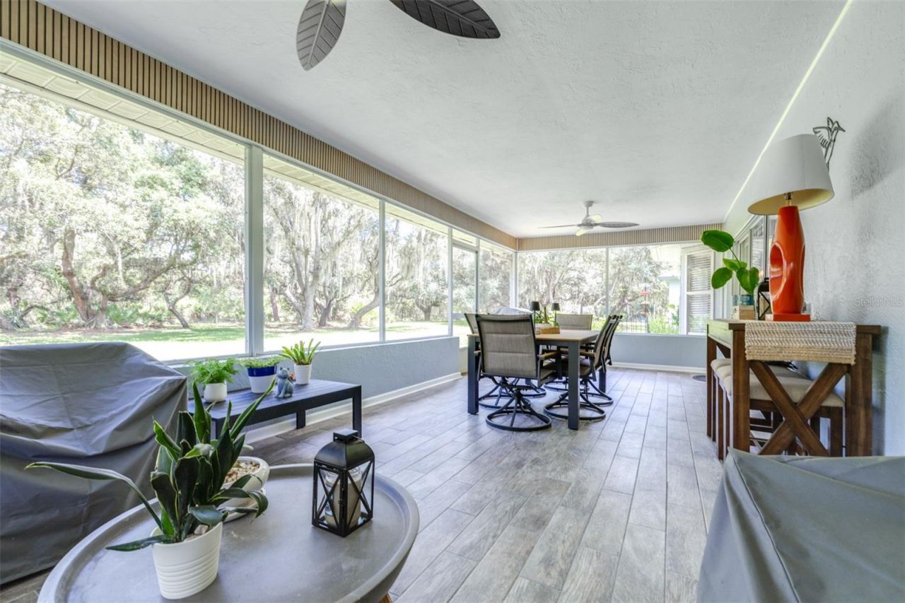 5087 Strafford Oaks Drive, Sebring, FL 33875 Photo