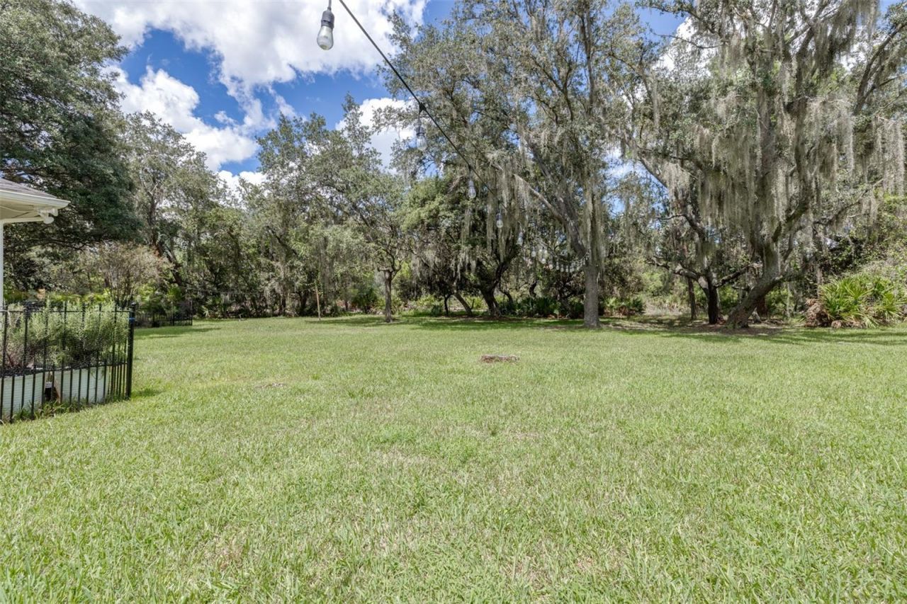 5087 Strafford Oaks Drive, Sebring, FL 33875 Photo