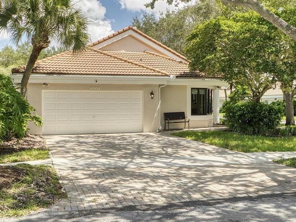 9701 NW 18TH Court, Plantation, FL 33322