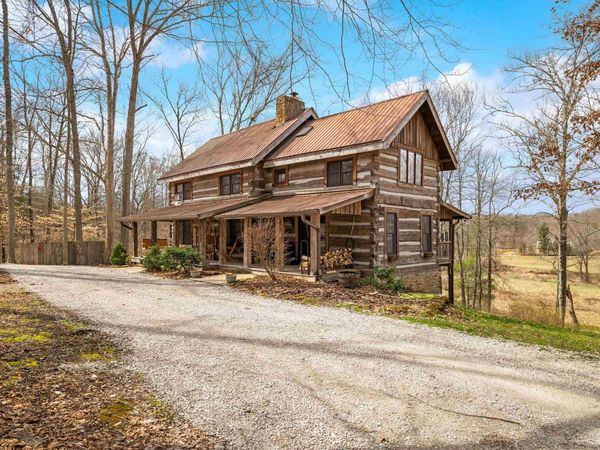 5175 Beanblossom Road, Nashville, IN 47448
