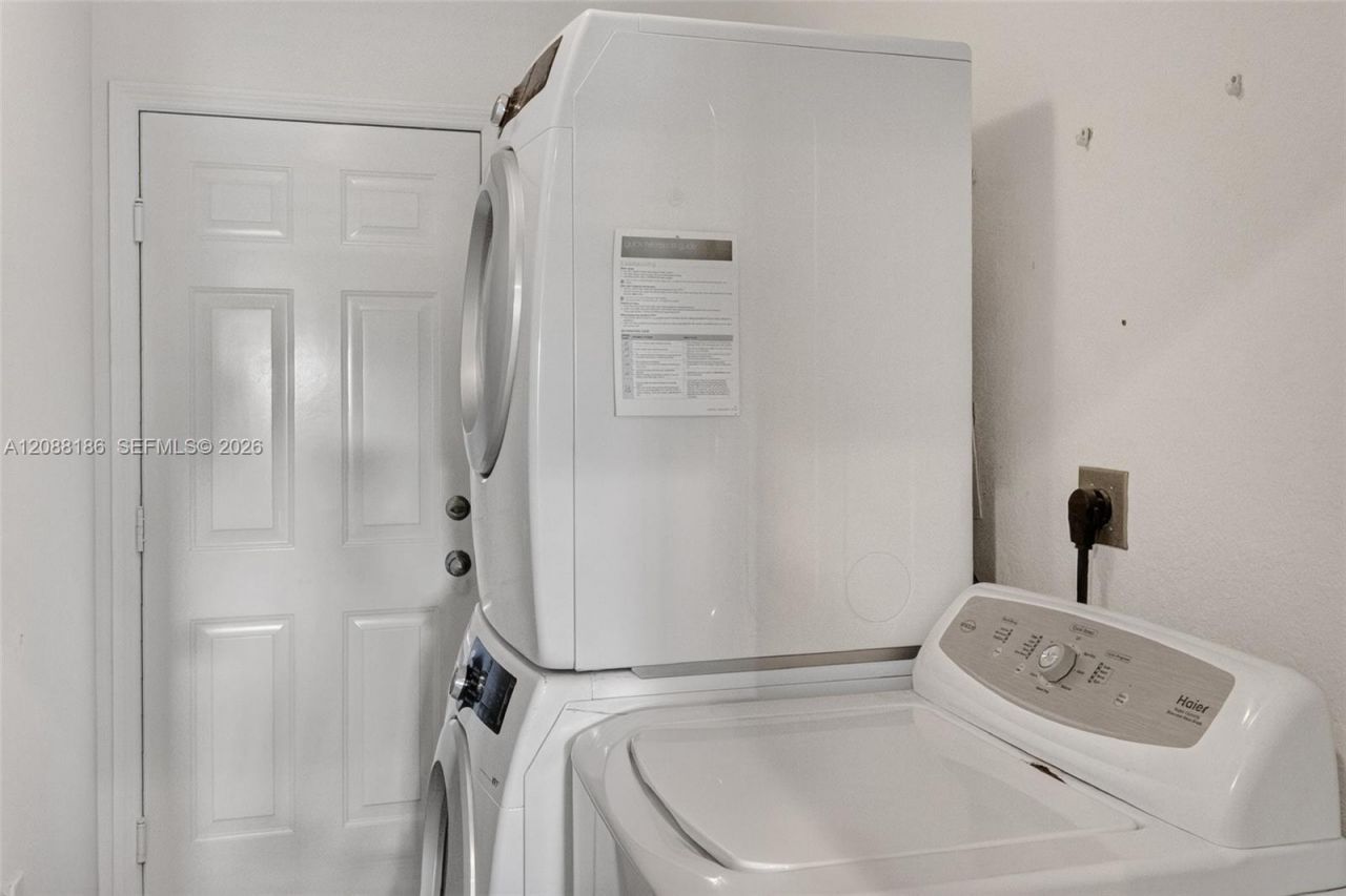 159 NE 36th Ter, Homestead, FL 33033 Photo
