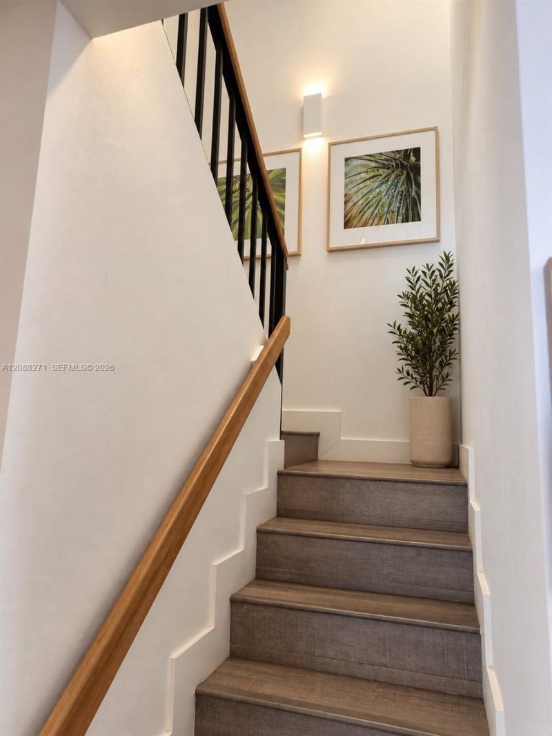21204 Harbor Way, Unit 123-12, Aventura, FL 33180 Photo