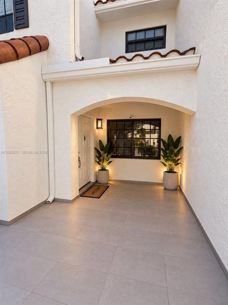 21204 Harbor Way, Unit 123-12, Aventura, FL 33180 Photo
