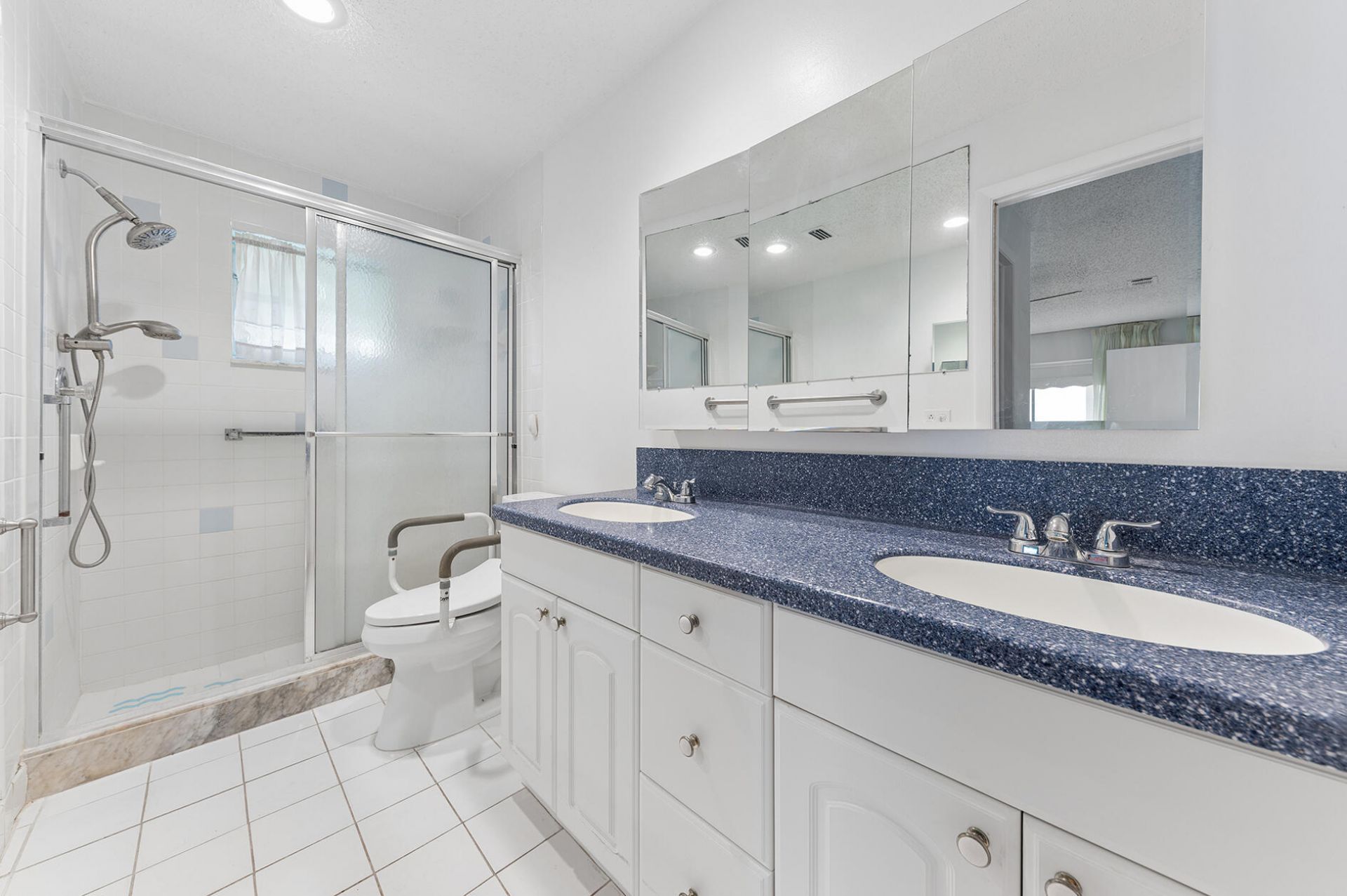 2070 SW 13th Terrace, Boynton Beach, FL 33426 Photo