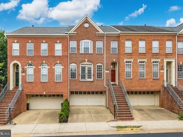 2821 LAURA GAE CIRCLE, VIENNA, VA 22180