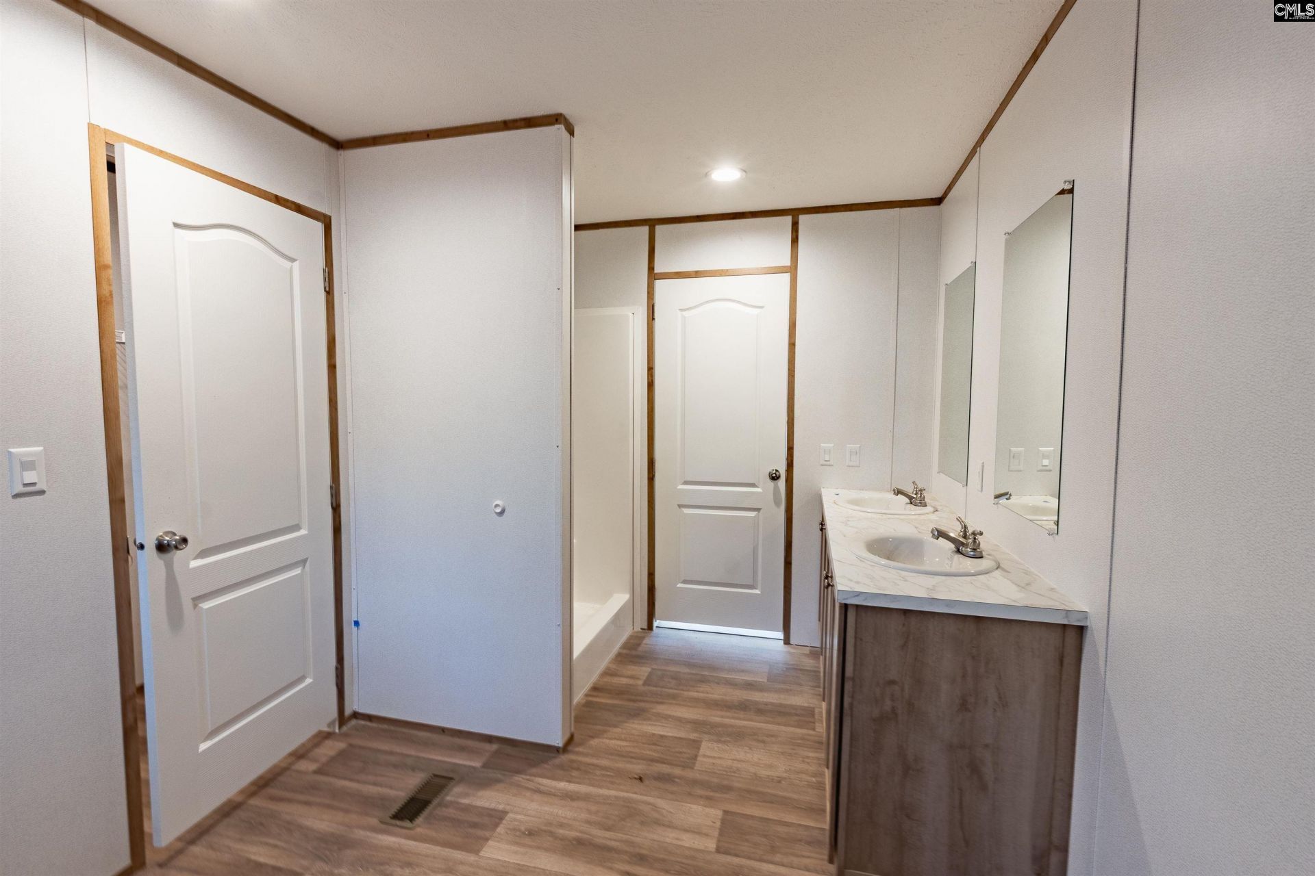 310 Rainbow Drive  Photo 14