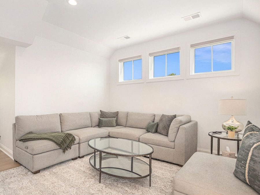 Property Image 81