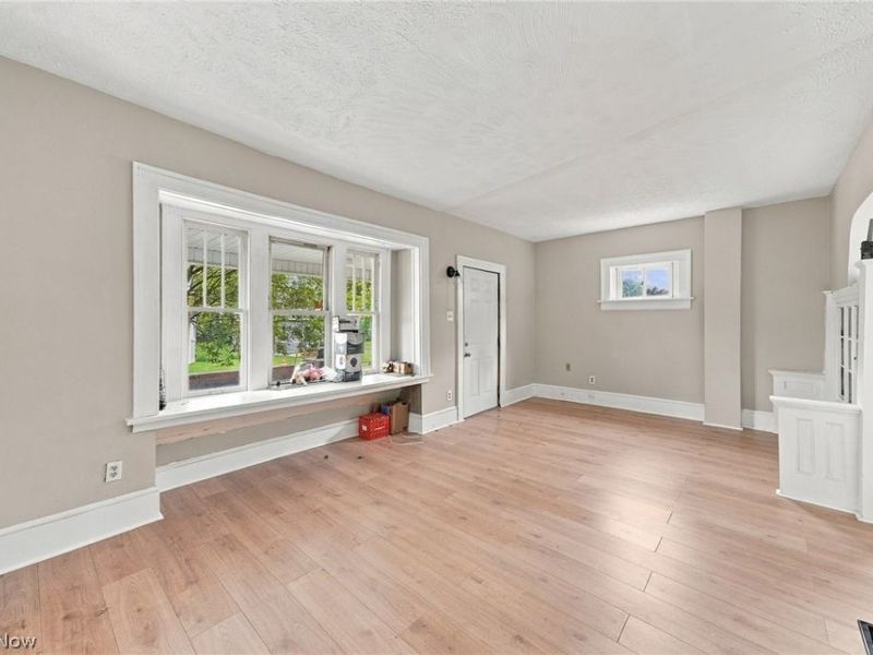 1013 Celina Avenue, Akron, OH 44307 Photo 7