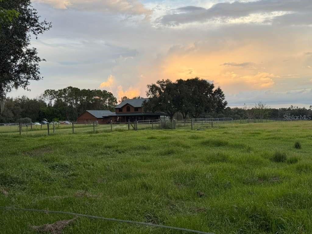 28046 Bayhead Road, Dade City, FL 33523 Photo