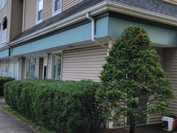 996 East Street, Unit 9, Walpole, MA 02081