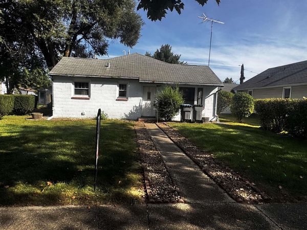 1203 Division Street, Goshen, IN 46528