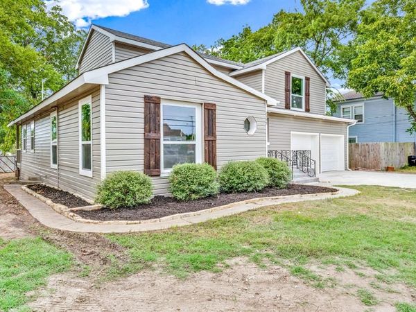 2305 Stanford Street , Greenville, TX 75401