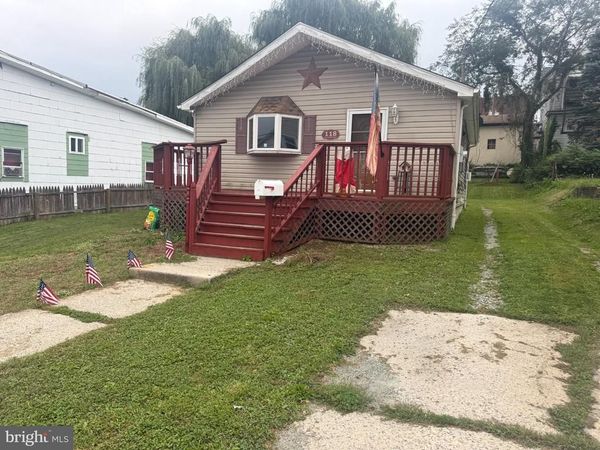 118 E RUDDLE STREET , COALDALE, PA 18218