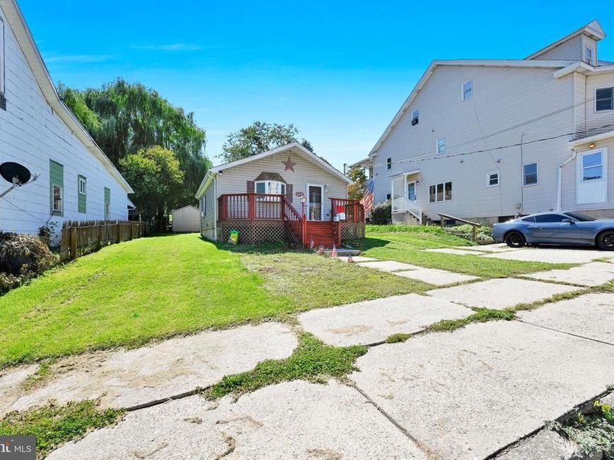 118 E Ruddle Street, Coaldale, PA 18218 Main Photo