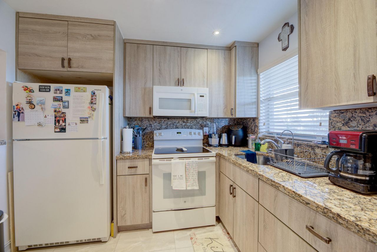 6850 Royal Palm Boulevard, Unit 303G, Margate, FL 33063 Photo
