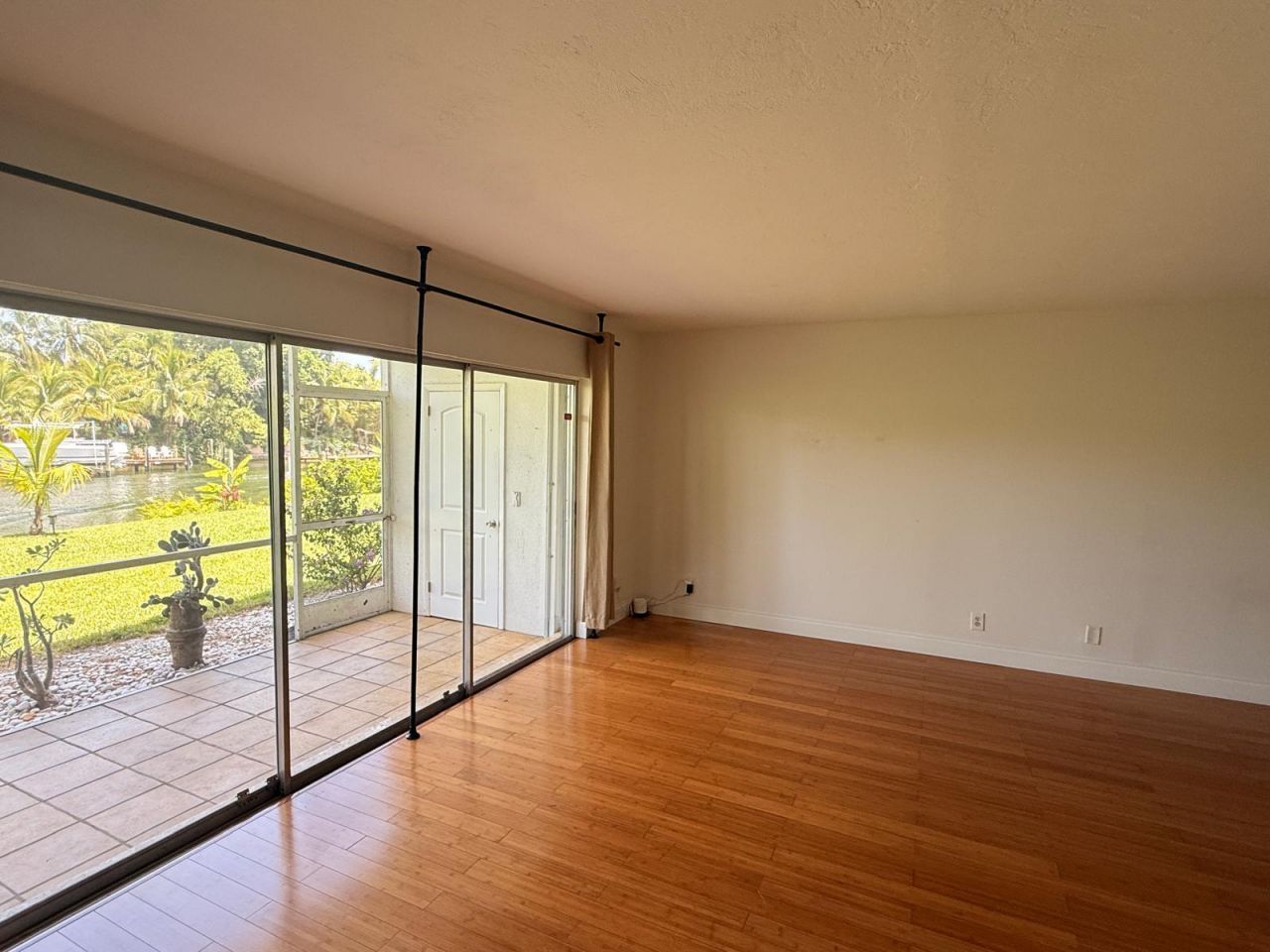 342 Southwind Drive, Unit 101, North Palm Beach, FL 33408 Photo