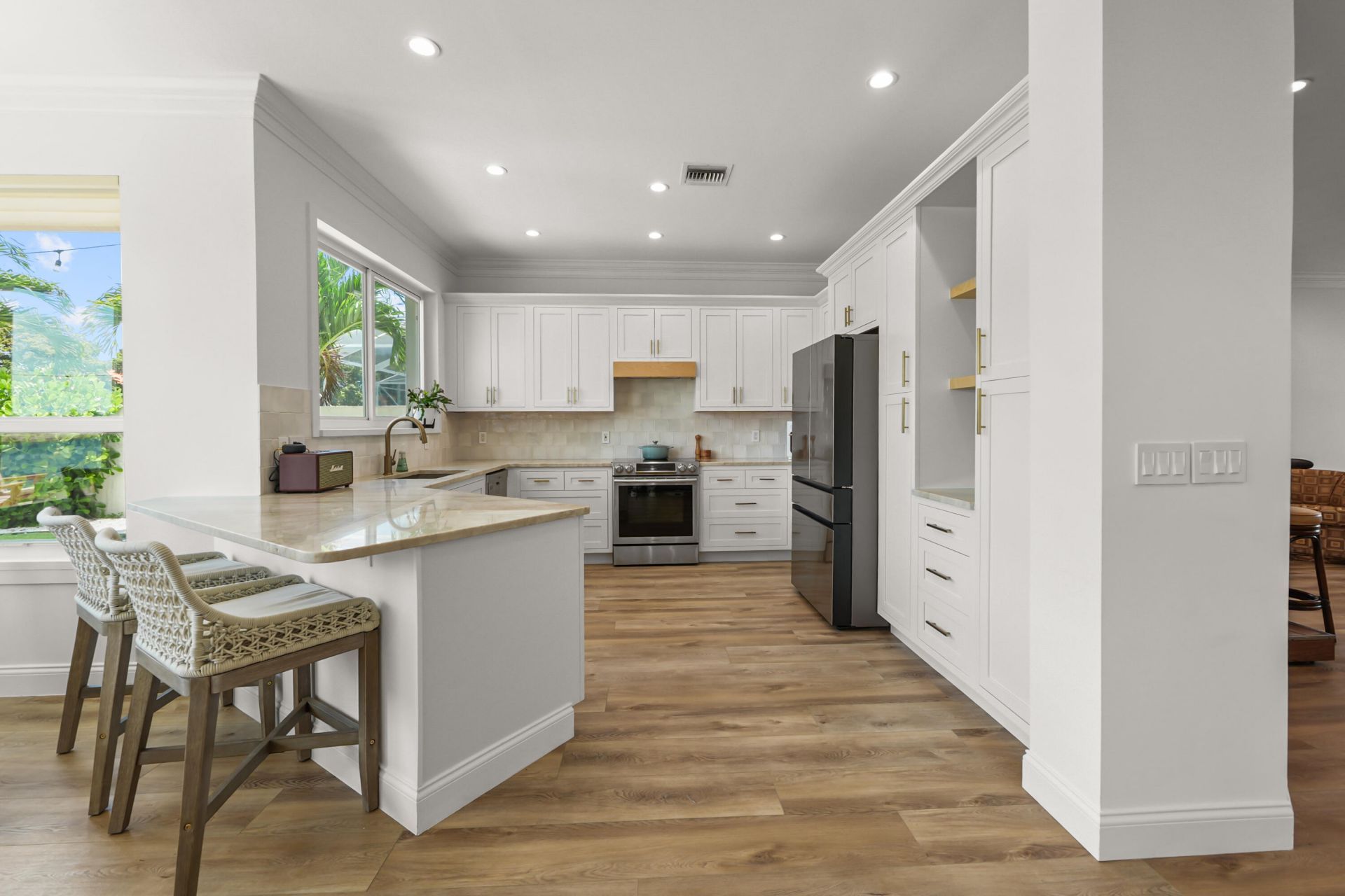 1237 Avondale Lane, West Palm Beach, FL 33409 Photo