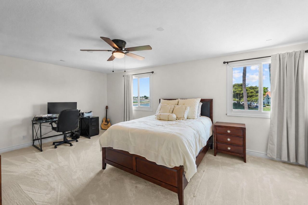 1237 Avondale Lane, West Palm Beach, FL 33409 Photo