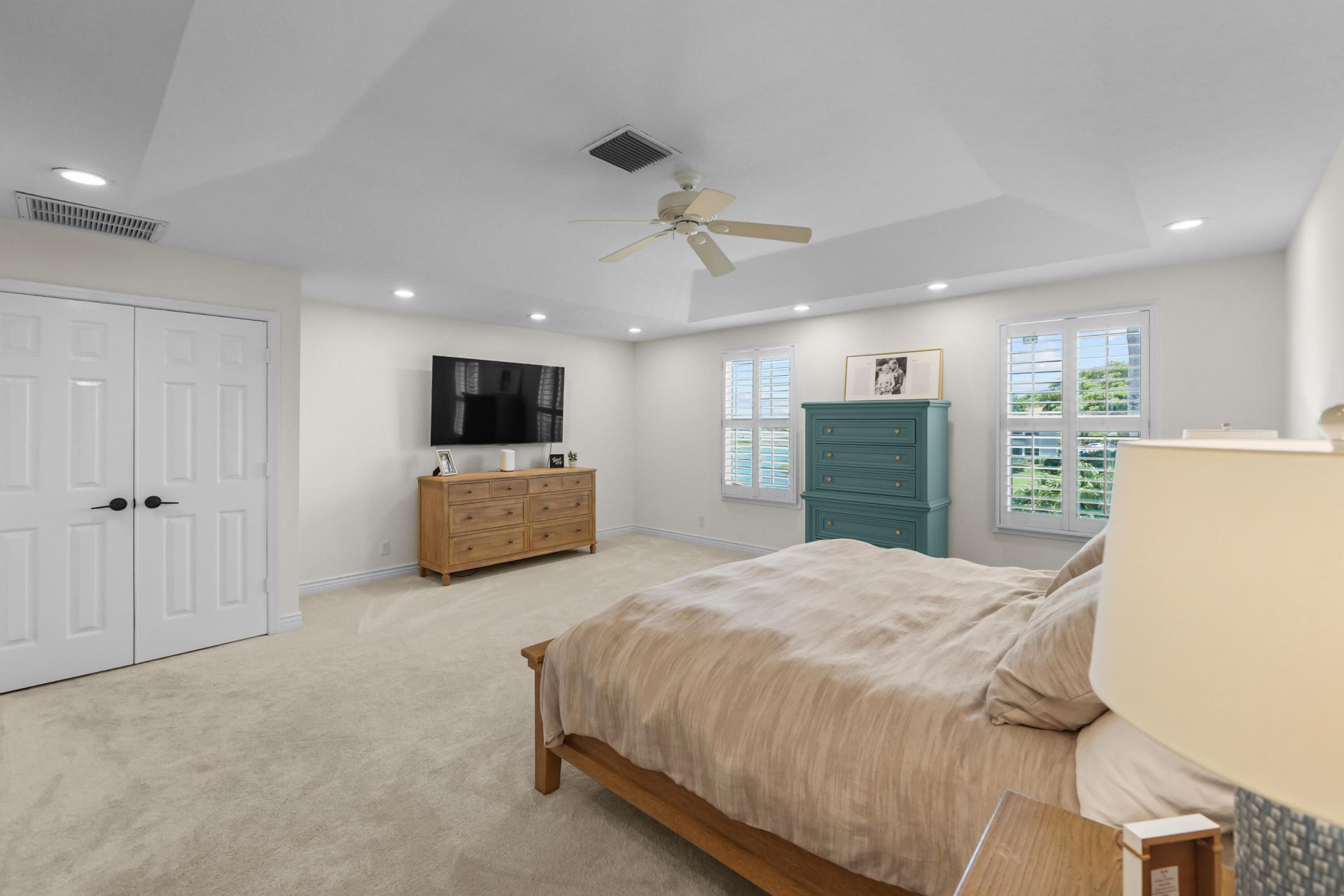 1237 Avondale Lane, West Palm Beach, FL 33409 Photo