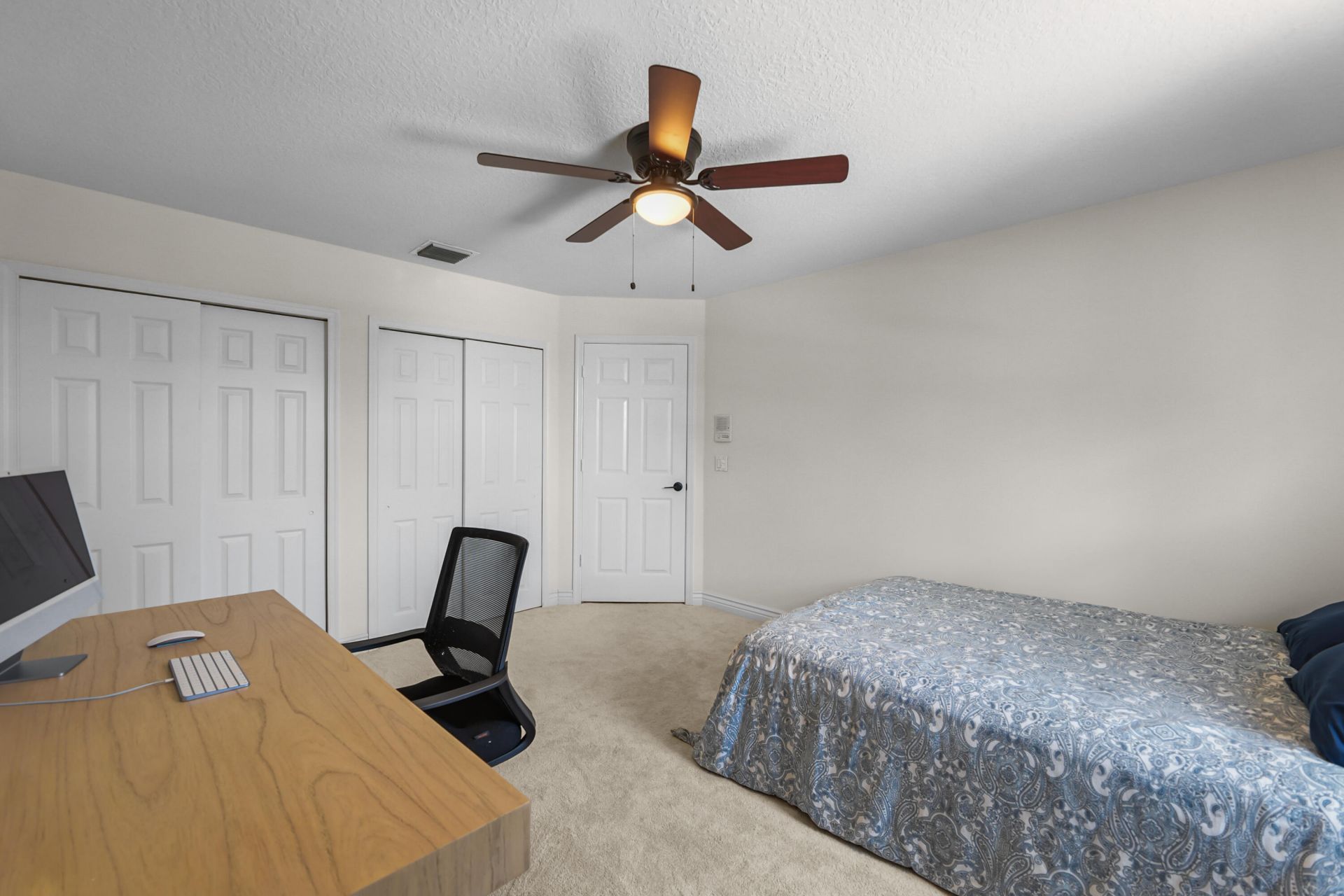 1237 Avondale Lane, West Palm Beach, FL 33409 Photo