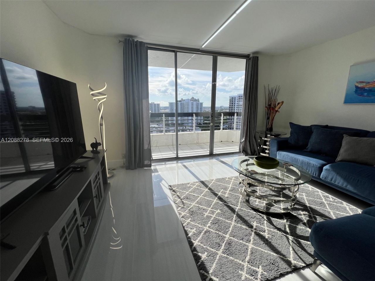 3530 Mystic Pointe Dr, Unit 1903, Aventura, FL 33180 Photo