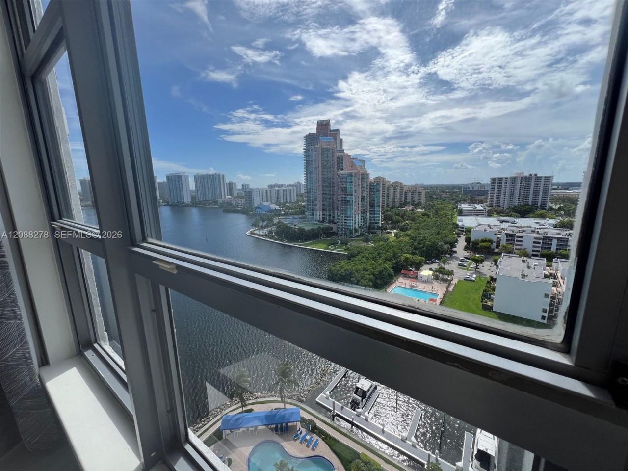 3530 Mystic Pointe Dr, Unit 1903, Aventura, FL 33180 Photo