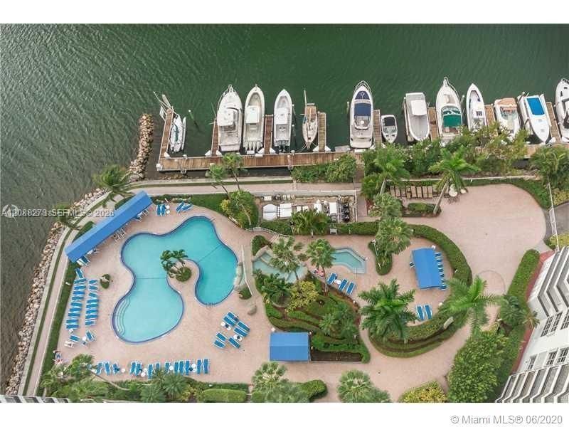 3530 Mystic Pointe Dr, Unit 1903, Aventura, FL 33180 Photo