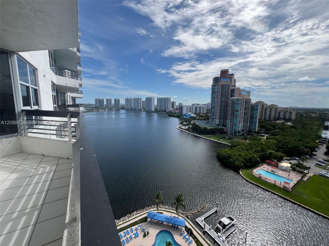 3530 Mystic Pointe Dr, Unit 1903, Aventura, FL 33180 Photo
