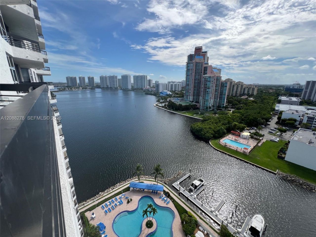 3530 Mystic Pointe Dr, Unit 1903, Aventura, FL 33180 Photo