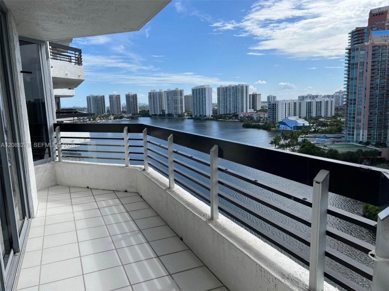3530 Mystic Pointe Dr, Unit 1903, Aventura, FL 33180 Photo