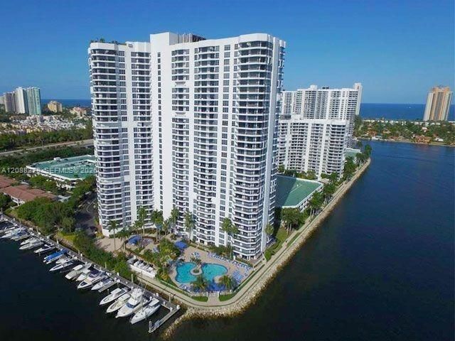 3530 Mystic Pointe Dr, Unit 1903, Aventura, FL 33180 Photo