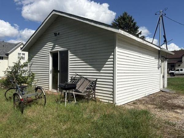 126 S NEBRASKA STREET, Horicon, WI 53032