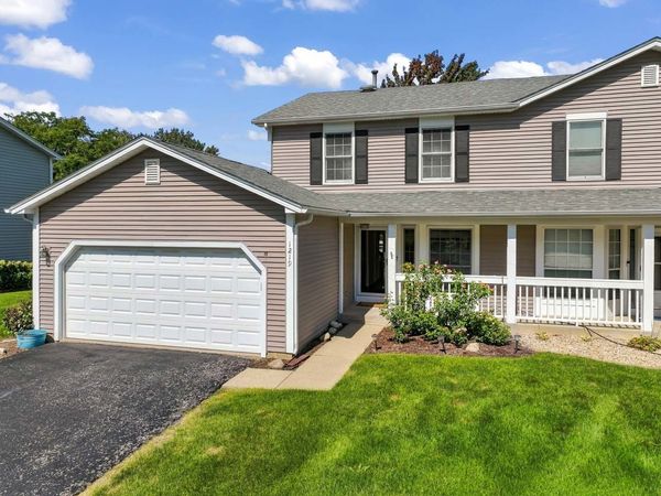 1219 Oak Ridge Drive, Streamwood, IL 60107