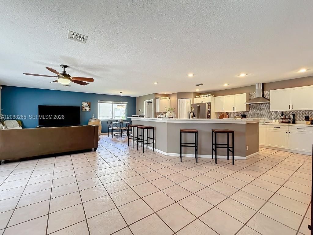 1342 NW 195th Ave, Pembroke Pines, FL 33029 Photo