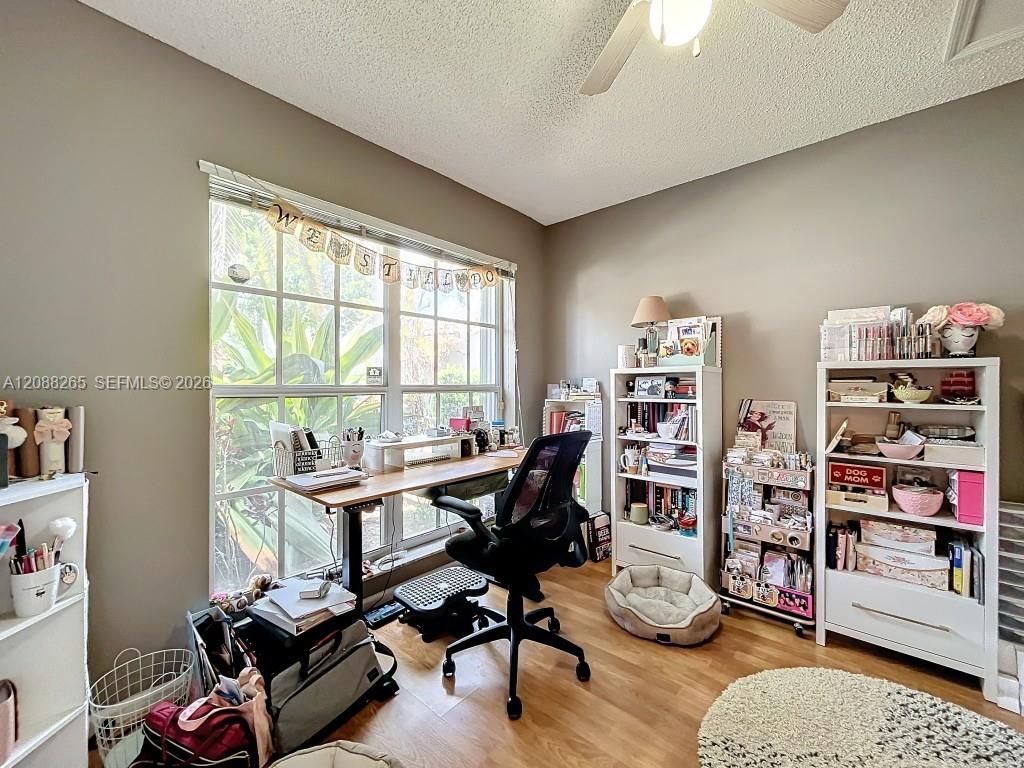 1342 NW 195th Ave, Pembroke Pines, FL 33029 Photo