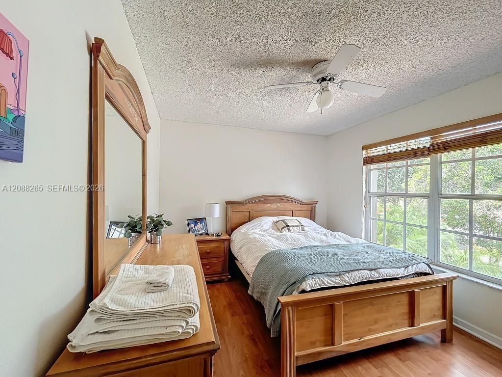 1342 NW 195th Ave, Pembroke Pines, FL 33029 Photo