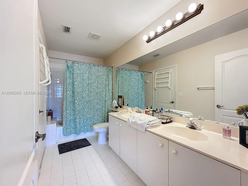 1342 NW 195th Ave, Pembroke Pines, FL 33029 Photo