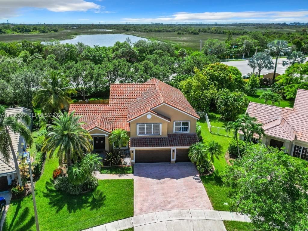 1342 NW 195th Ave, Pembroke Pines, FL 33029 Photo