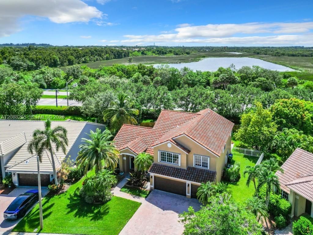 1342 NW 195th Ave, Pembroke Pines, FL 33029 Photo