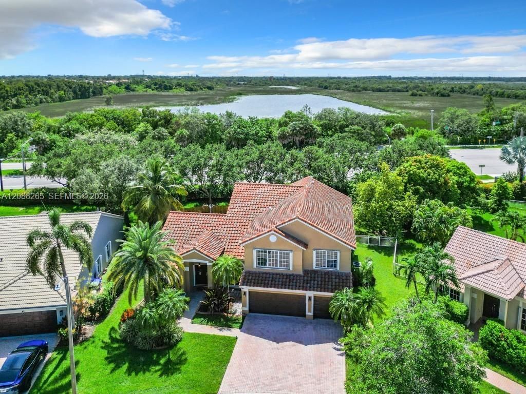 1342 NW 195th Ave, Pembroke Pines, FL 33029 Photo