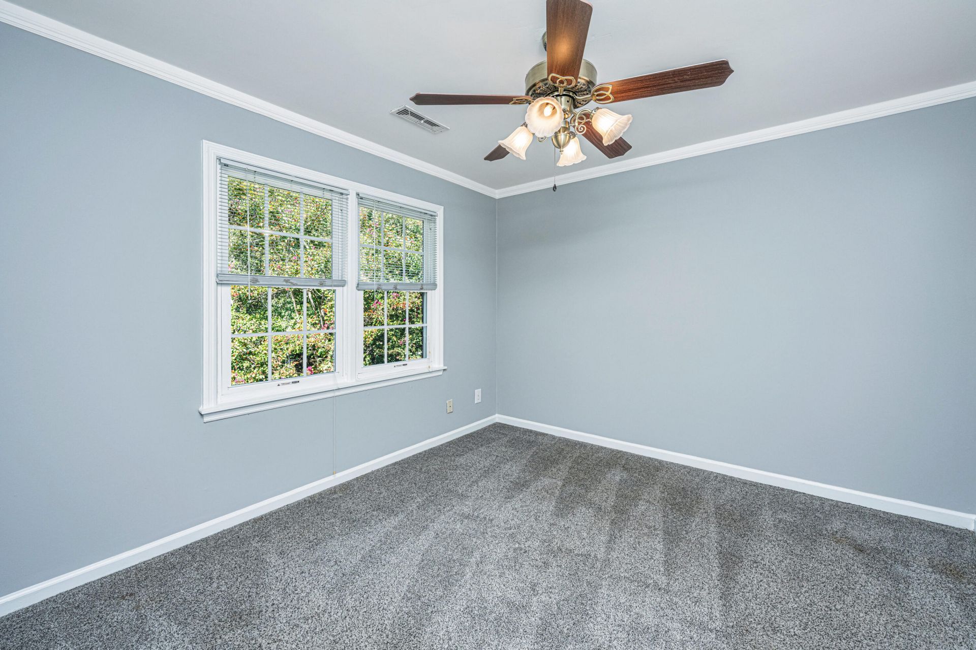 937 Cottingham Drive Photo 21