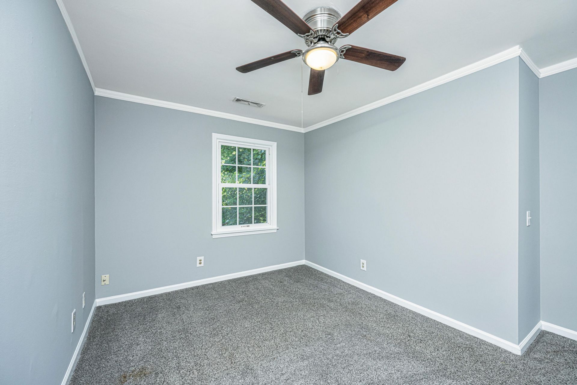 937 Cottingham Drive Photo 27