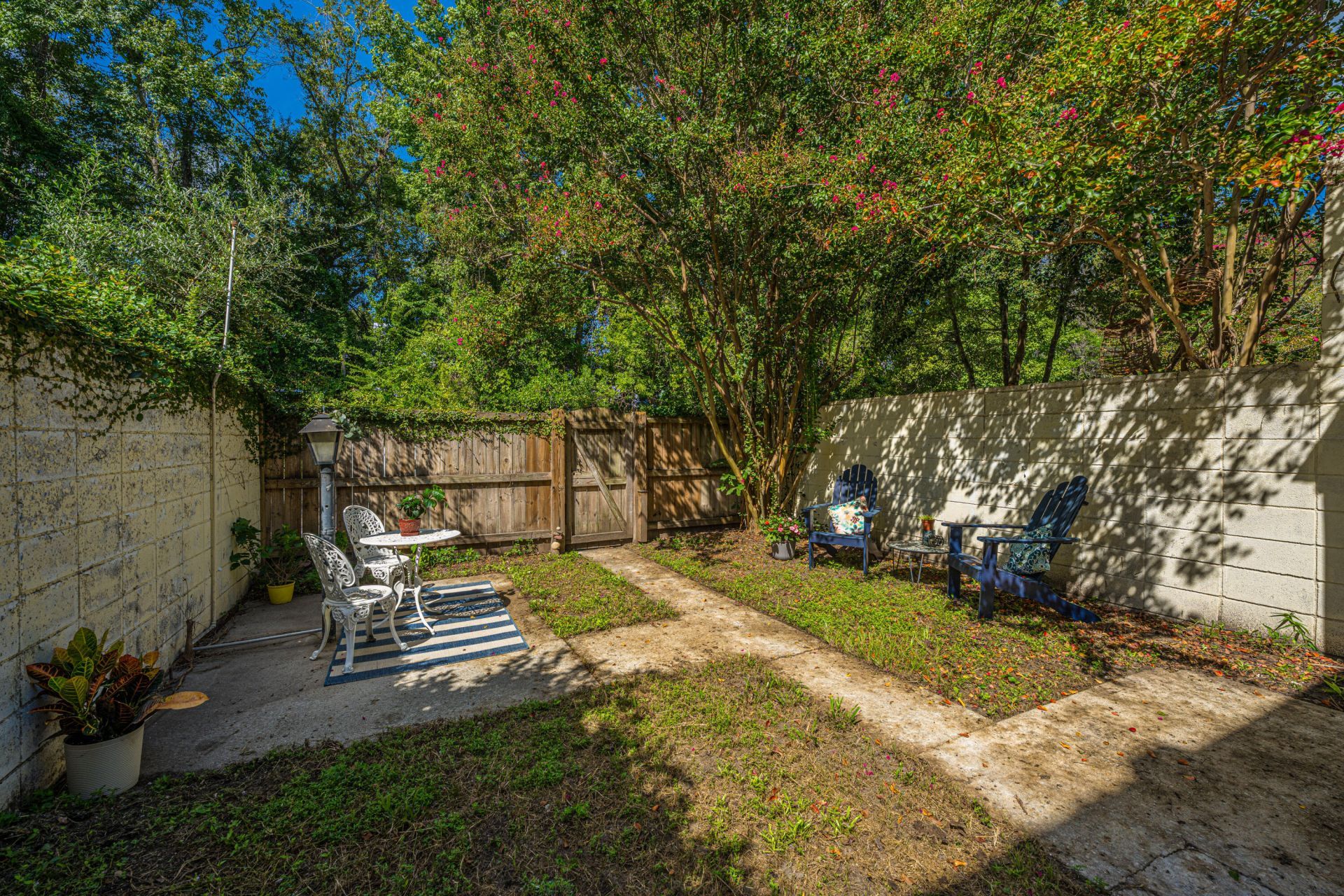 937 Cottingham Drive Photo 34