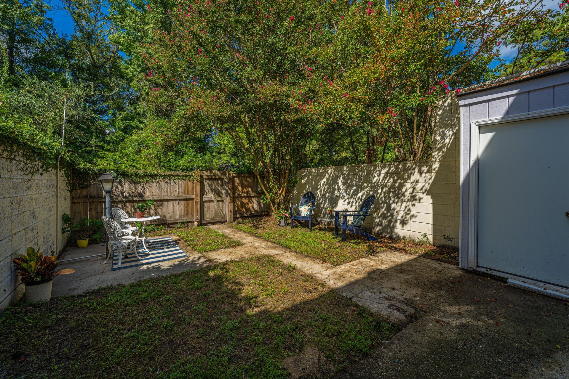 937 Cottingham Drive Photo 35